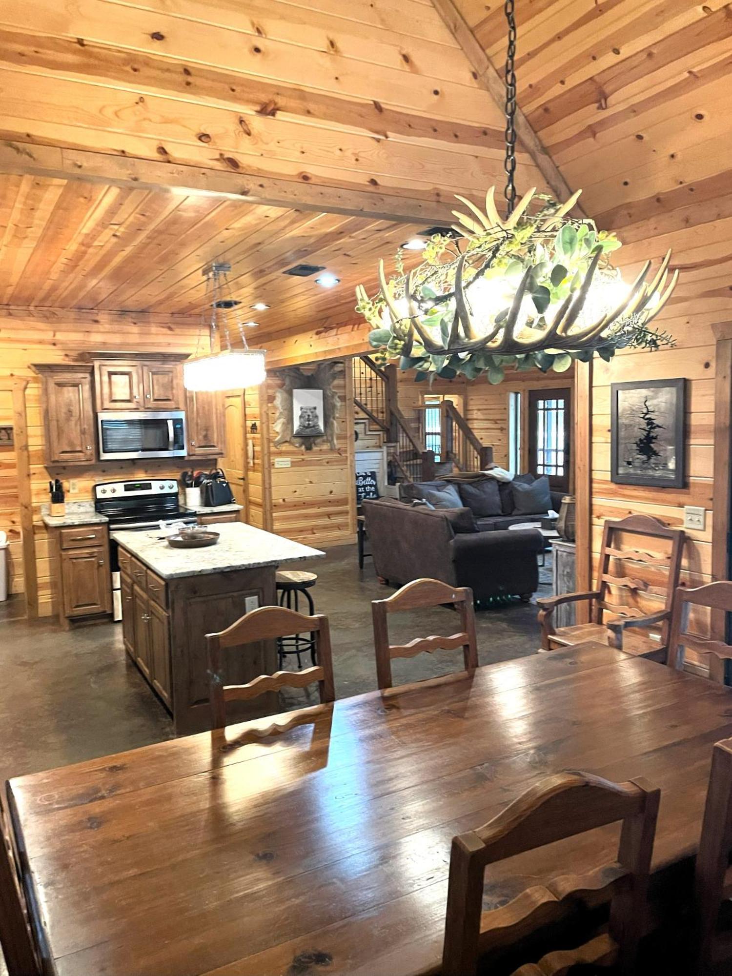 4Br/3Bth Family Cabin With A Hot Tub, Sleeps 14 Брокен-Боу Екстер'єр фото